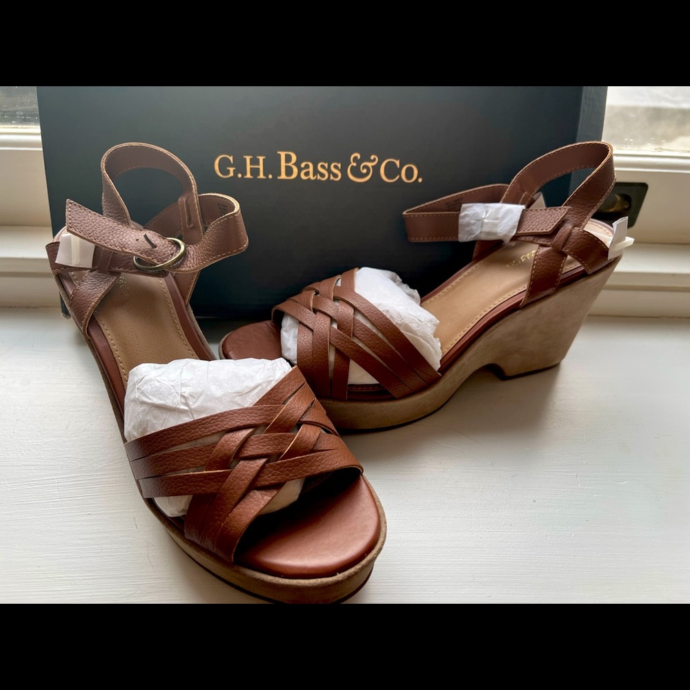 G.H. Bass & Co. platform strappy sandals!